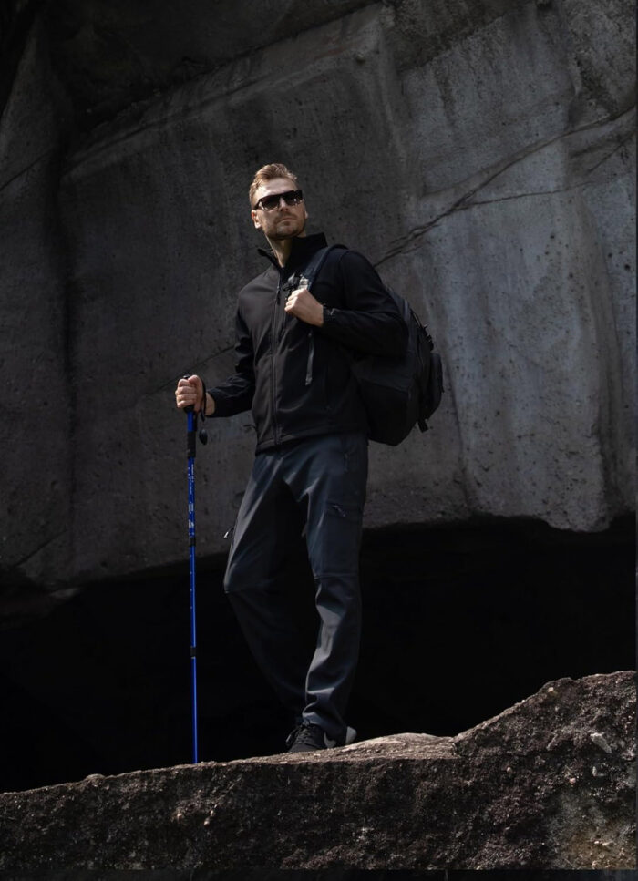 Custom Softshell Jackets Windproof & Water-Resistant with Full Customization