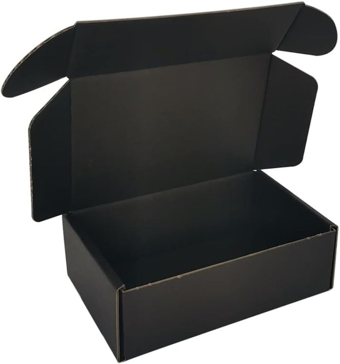 Custom Packaging Materials for Sports Apparel and Accessories
